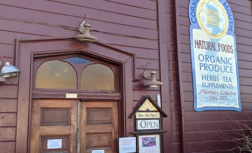 Corners of the Mouth, Health Food Store