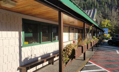 Skagit General Store Rockport