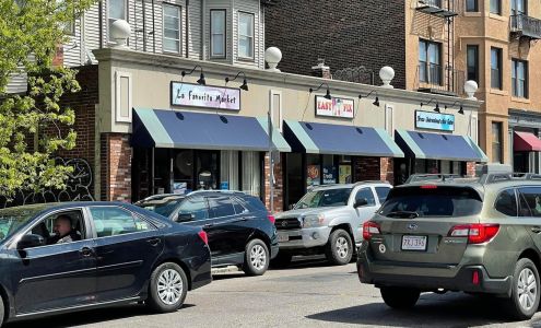 La Favorita Market Boston