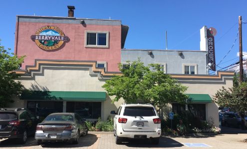 Berryvale Grocery