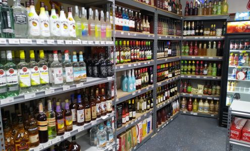 Discount Grocery and Liquor Humansville