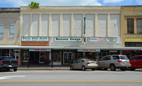 Reeves Drug Store