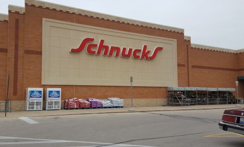 Schnucks Rockford Plaza