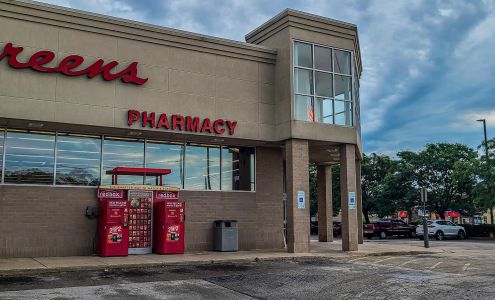 Walgreens Pharmacy