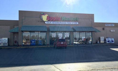 Apple Market Willard