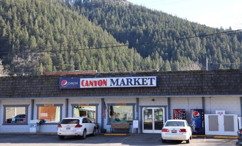 Canyon Market Klickitat