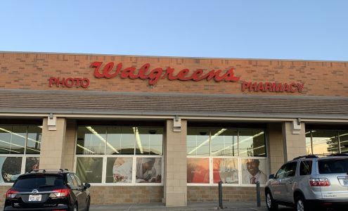 Walgreens Pharmacy