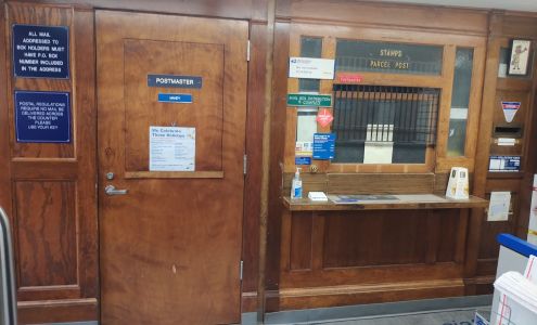 Corners Grocery Worthington