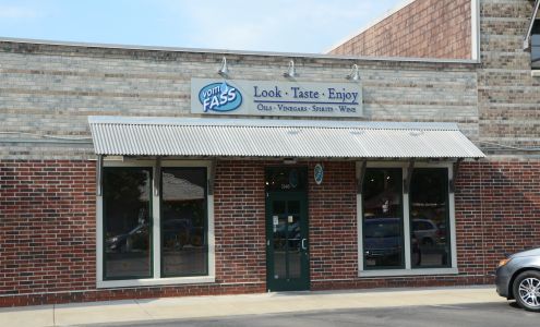 VOM FASS University Ave.