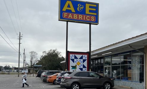 A & E Fabrics & Crafts