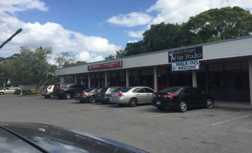 Richard's Foodporium