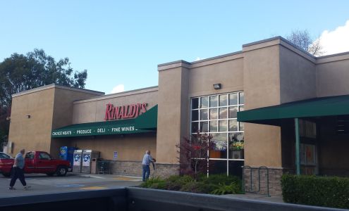 Rinaldi's Market Linden