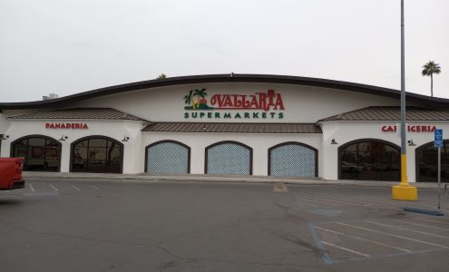 Vallarta Supermarkets Delano