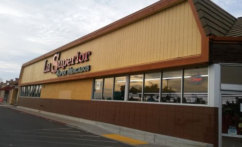 La Superior Mercados