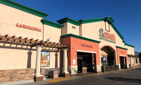 Vallarta Supermarkets