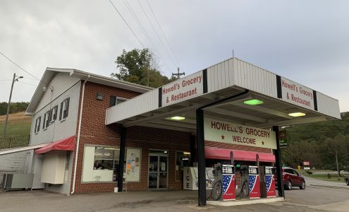 Howell's Grocery