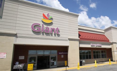 Giant Pharmacy