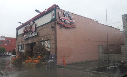 Papaya Fruit Market (Schaefer) Dearborn