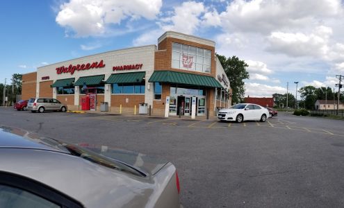 COVID-19 Drive-Thru Testing at Walgreens