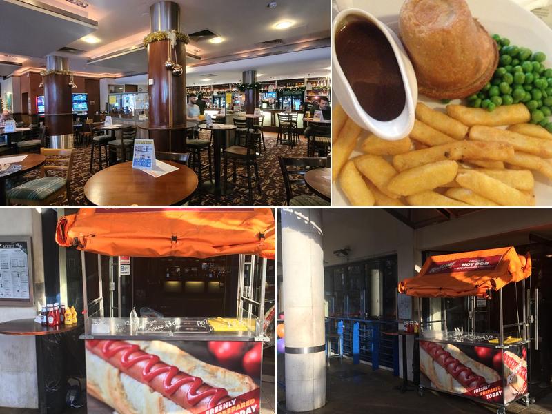 The Gate Clock - JD Wetherspoon