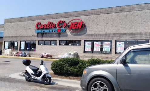 Carlie C's IGA Angier