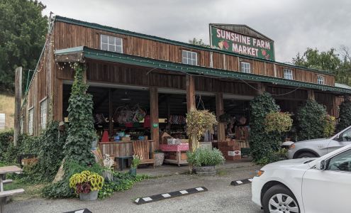 Sunshine Farm Market