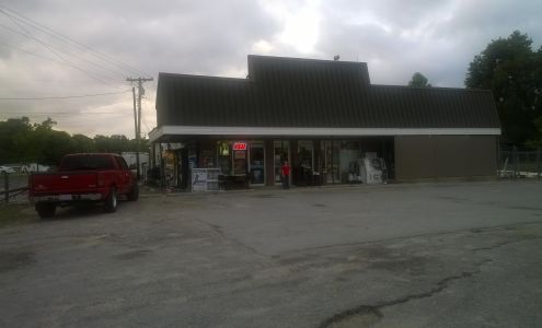 QUINN'S GENERAL STORE Pink Hill