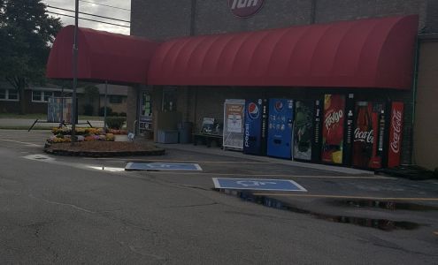 IGA Foodliner West Milton