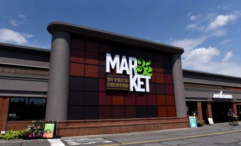 Market 32 Pharmacy