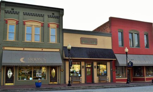 Moon's Drug Store Inc