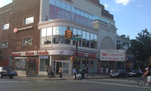 Duane Reade Pharmacy
