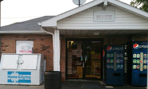 On the Way Mini-Mart Manilla