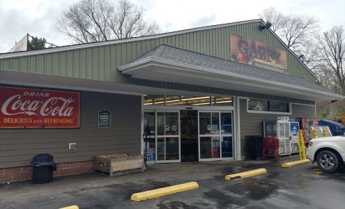 Gabby Market Washington