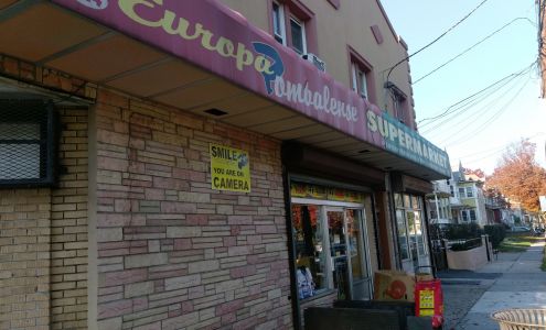 Europa Pombalense Supermarket