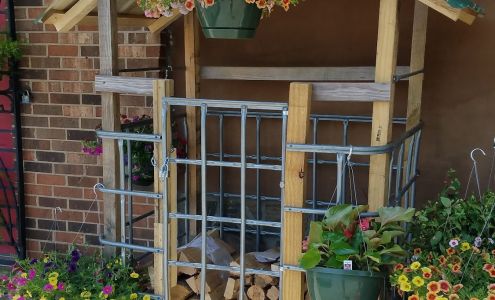 Cornerstone Market Pinnacle