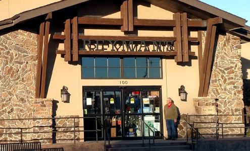 Reyman's Grocery & Market Holly