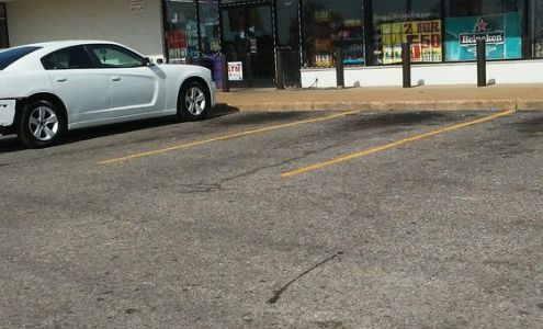 AM Market Tobacco And Beer