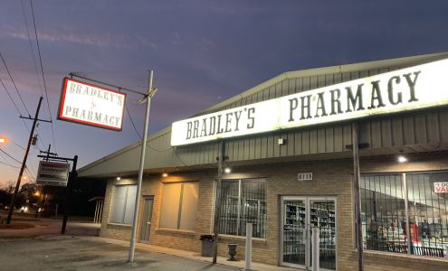 Bradley's Pharmacy Saint Bernard