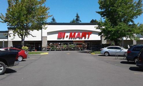 Bi-Mart Membership Discount Stores