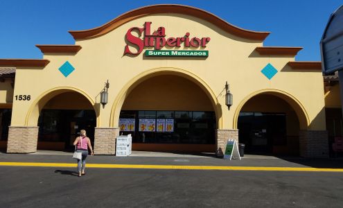 La Superior Mercados