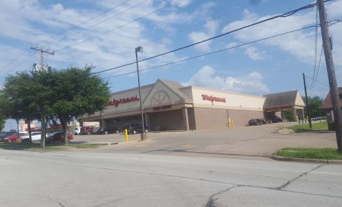 Walgreens Pharmacy