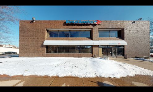 Bank of America (with Drive-thru ATM)