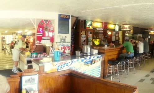 Green Gables Bar & Grill