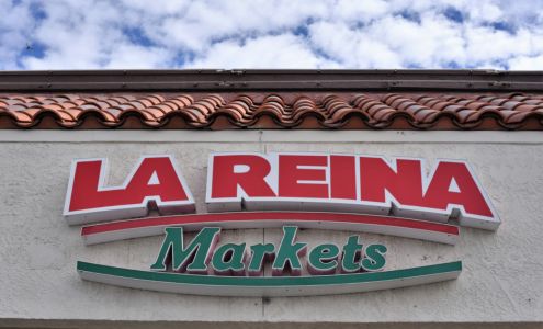 La Reina Markets Anaheim