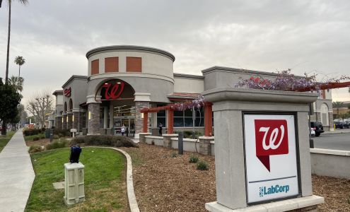 Walgreens Pharmacy