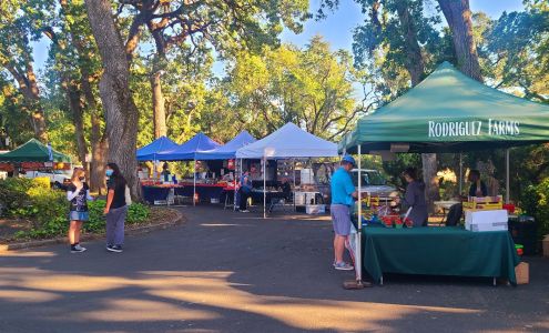 Downtown Novato Community Farmers Market