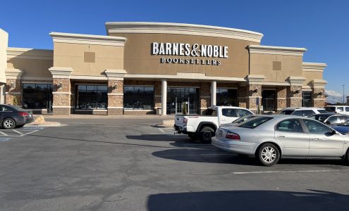 Barnes & Noble