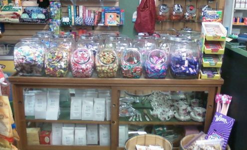 Cj's Evergreen General Store & Catering