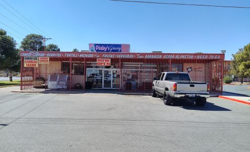 Pinky's Market & Restaurante
