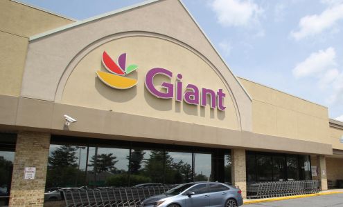 Giant Pharmacy